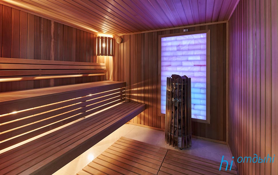 сауна из канадского кедра с гималайской солью