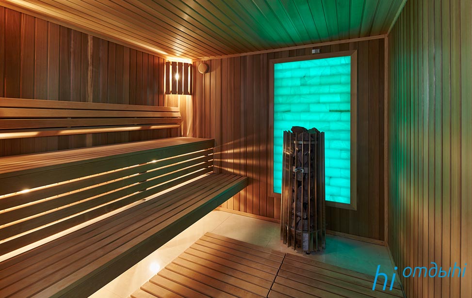 сауна из канадского кедра с гималайской солью